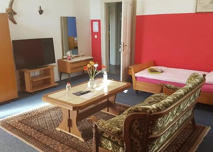 A&s Koblenzer Strasse Hotel